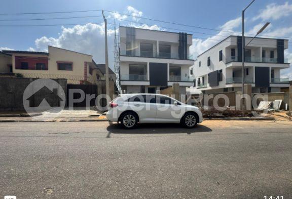 4 bedroom House for sale Omole phase 2 Ojodu Lagos