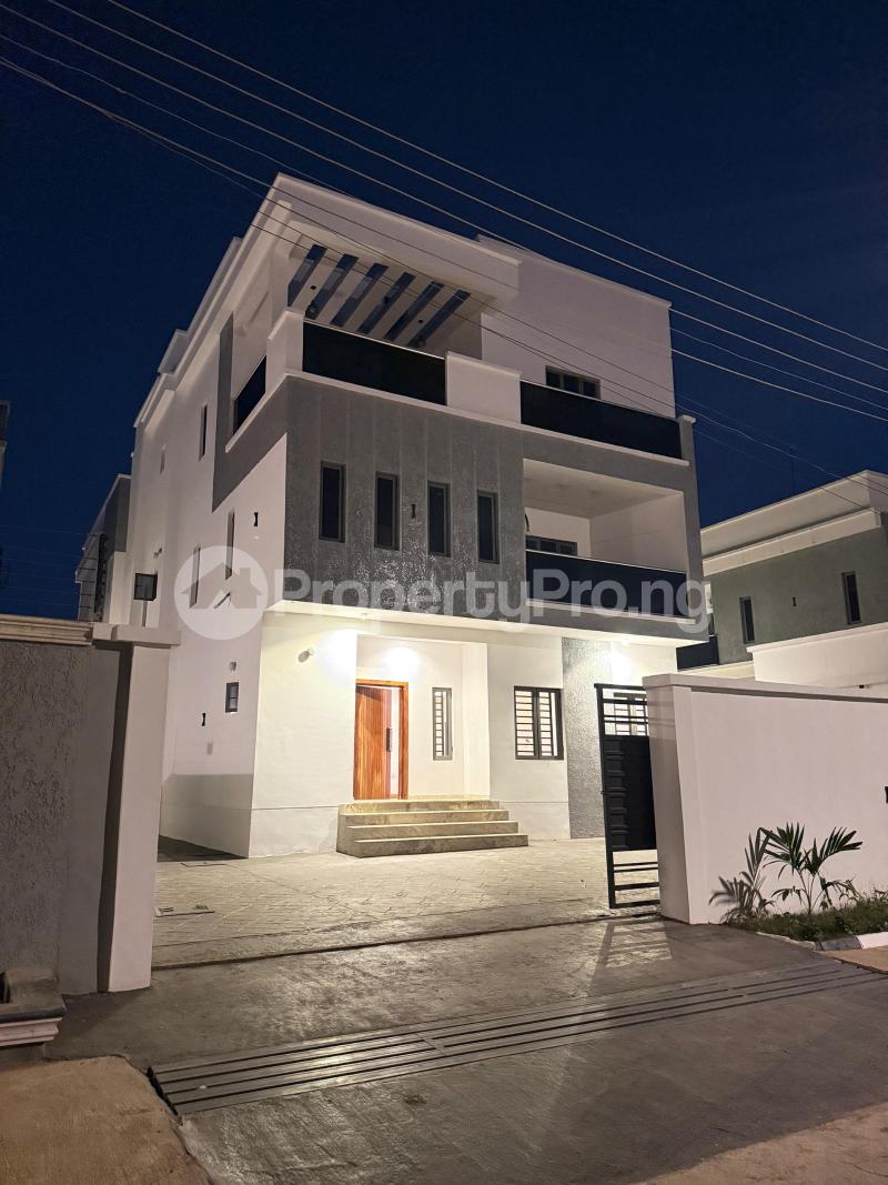 4 bedroom House for sale Akobo Ibadan Oyo
