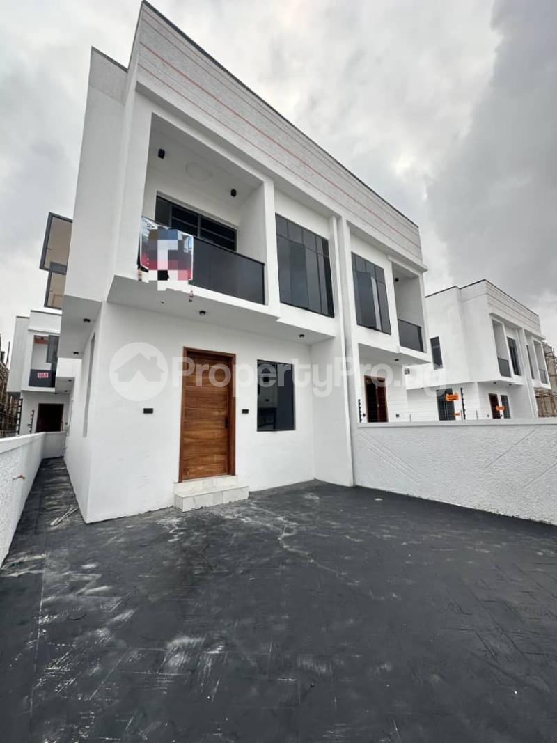 4 bedroom House for sale Ikota Lekki Lagos