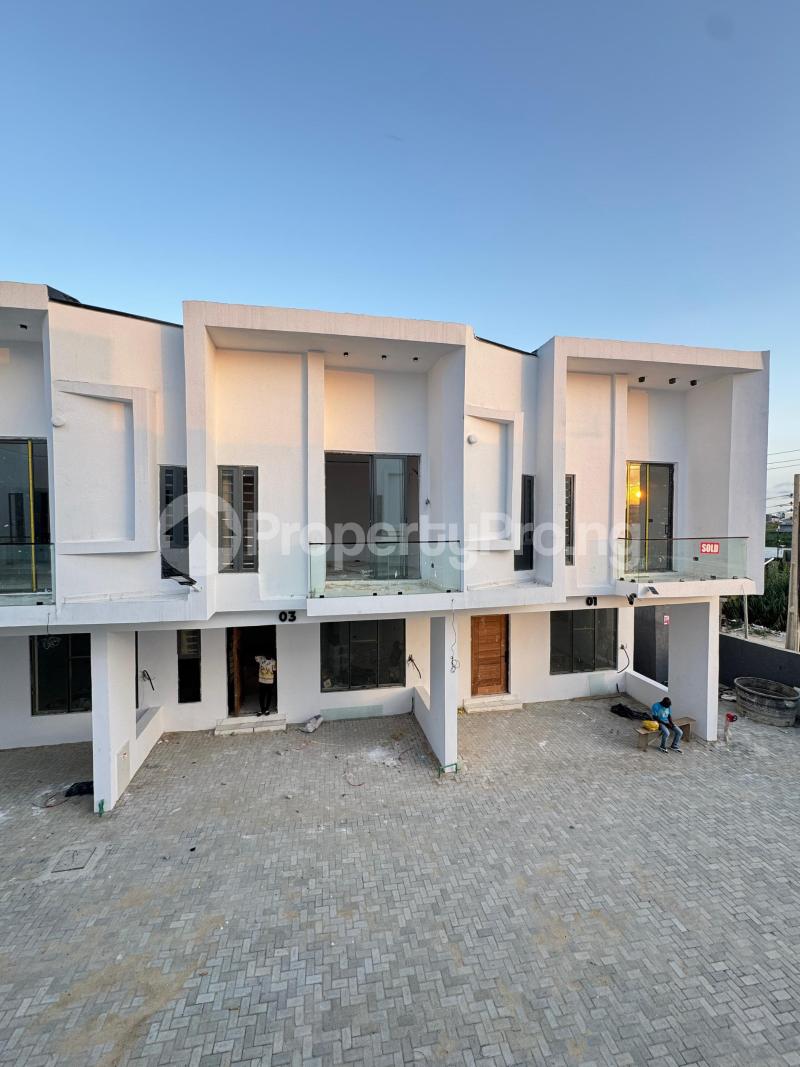 4 bedroom House for sale VGC Lekki Lagos