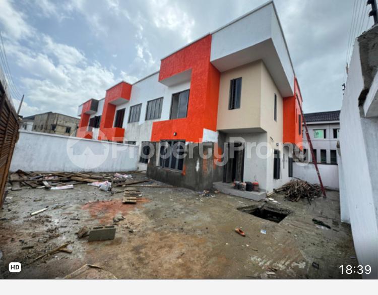 4 bedroom House for sale Millenuim/UPS Gbagada Lagos