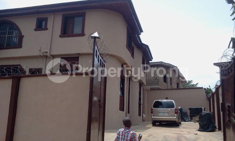 3 bedroom House for sale Akute Ogun State Yakoyo/Alagbole Ojodu Lagos