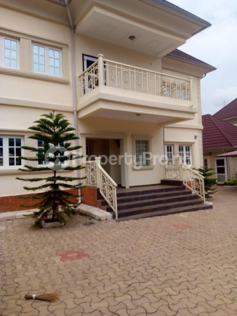 5 bedroom House for sale Zoo Estate In Gra Enugu Enugu