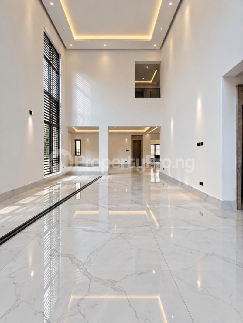 5 bedroom House for sale Sabon Lugbe Lugbe Abuja