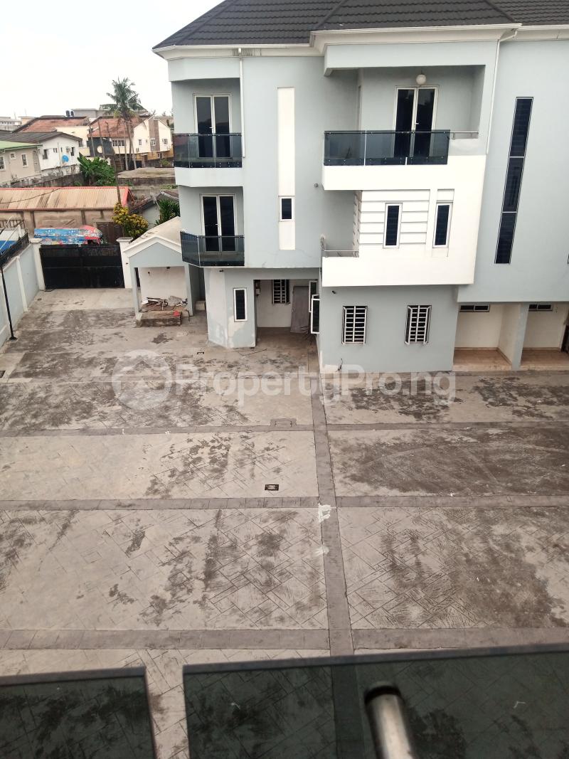 5 bedroom House for sale Omolade Okoya Estate Adeniyi Jones Ikeja Lagos