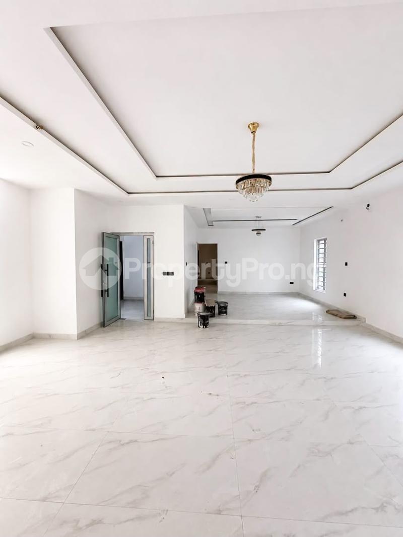 6 bedroom House for sale Sangotedo Ajah Lagos