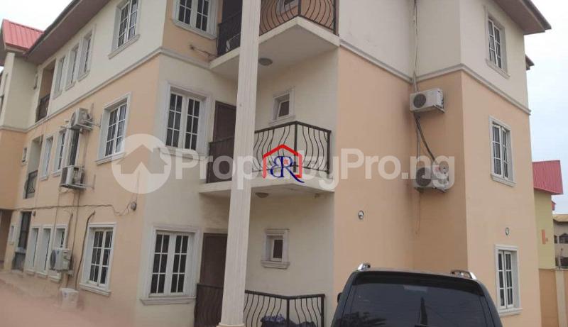 6 bedroom Flat / Apartment for sale Magodo Shangisa Lagos Shangisha Kosofe/Ikosi Lagos