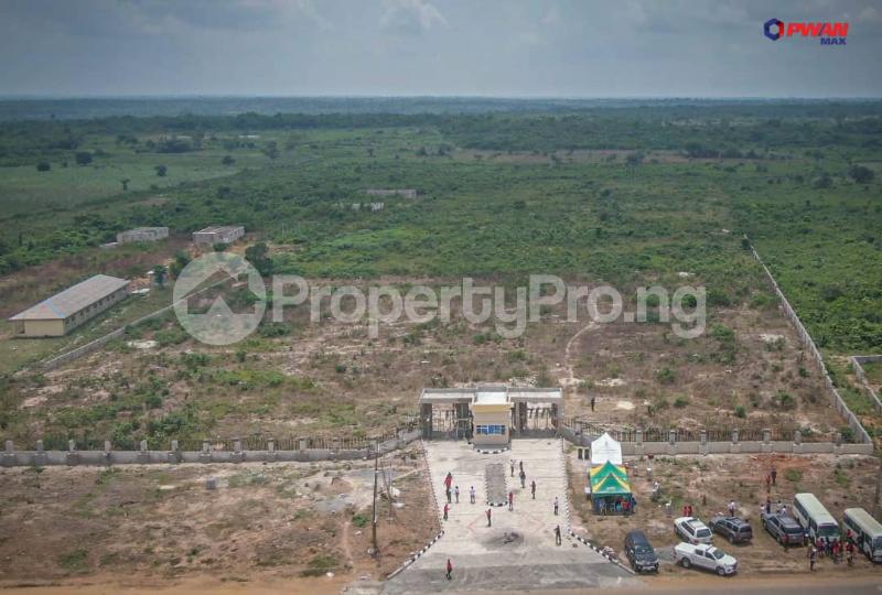 Land for sale   Ota-Idiroko road/Tomori Ado Odo/Ota Ogun