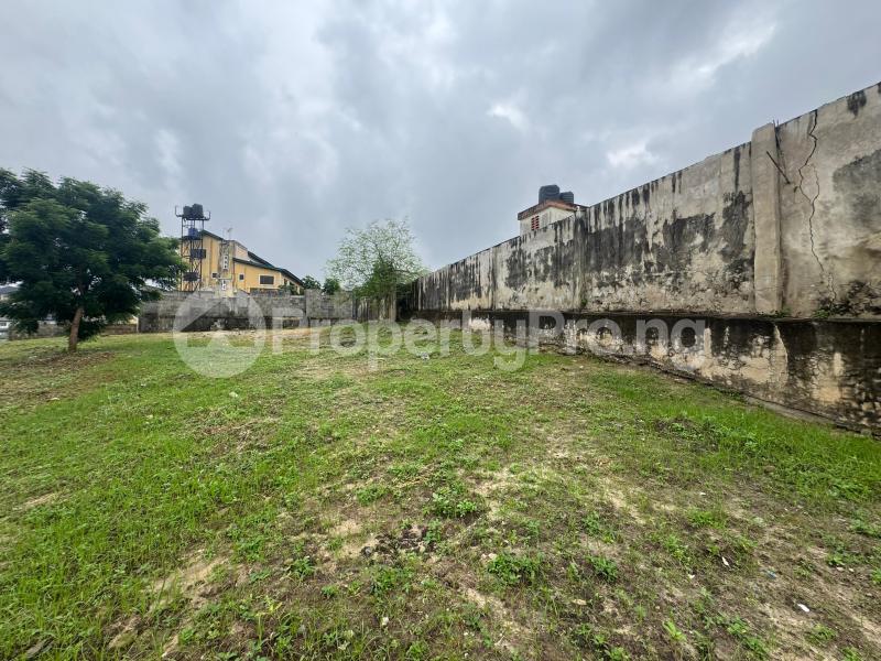 Land for sale Omole phase 2 Ojodu Lagos