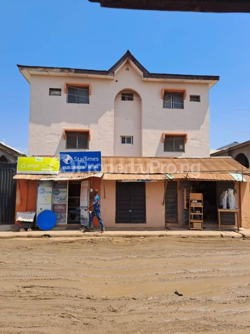 3 Bedroom House in Agric Ikorodu Lagos House for sale in ikorodu House in ikorodu 3