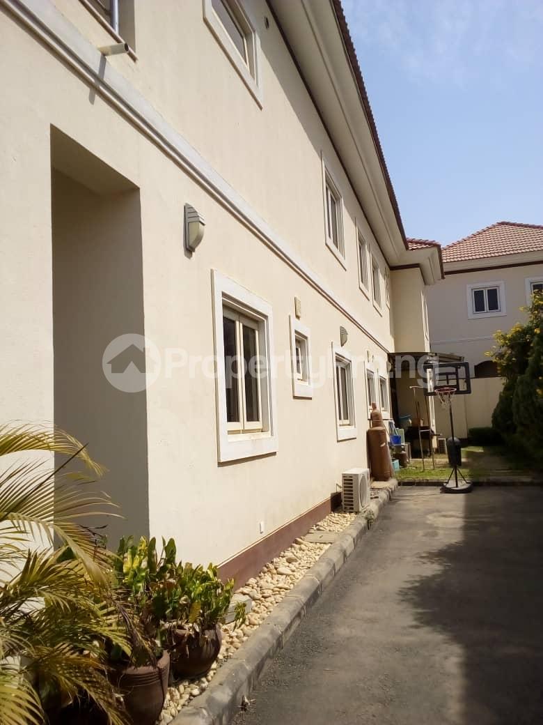 4 Bedroom House in Life Camp Abuja House for sale in lifecamp