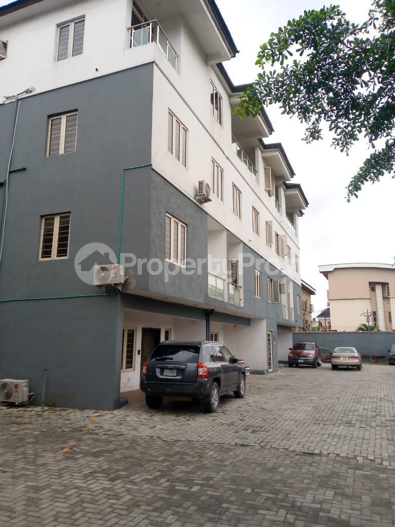 4 Bedroom House in Iponri Surulere Lagos House for sale in surulere