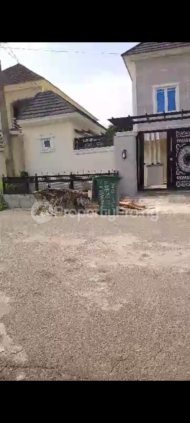 6 bedroom House for sale Gwarinpa Main Gwarinpa Abuja