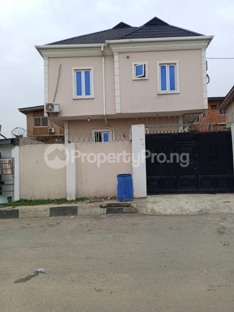House for sale Off Ogunnusi Road, Berger Ojodu Lagos