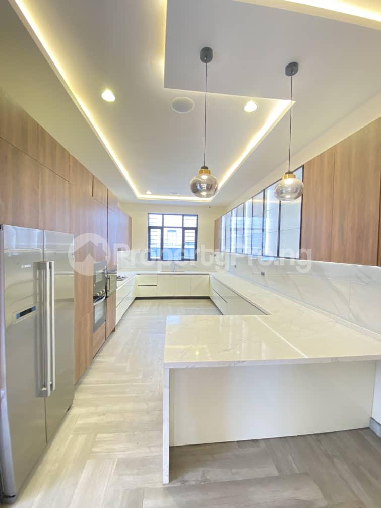 5 bedroom House for sale Omole phase 1 Ojodu Lagos