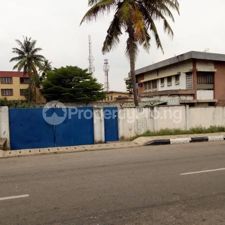 Land for sale Ikorodu Road Shomolu Lagos
