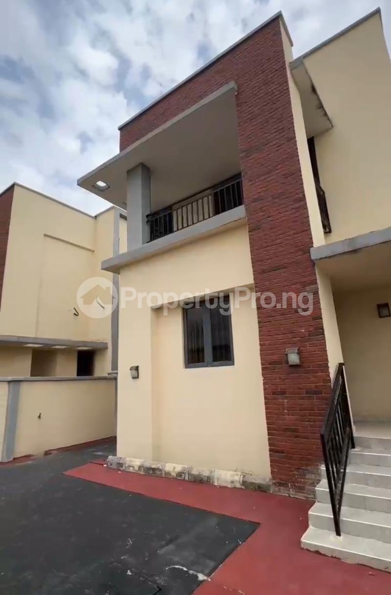 2 bedroom House for sale Oluyole Estate Ibadan Oyo