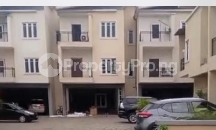 4 bedroom House for sale Ilupeju Shomolu Lagos