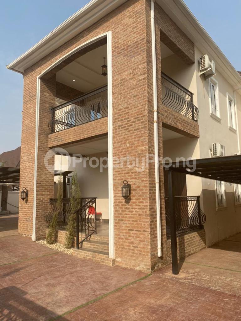 6 bedroom House for sale   Guzape Abuja