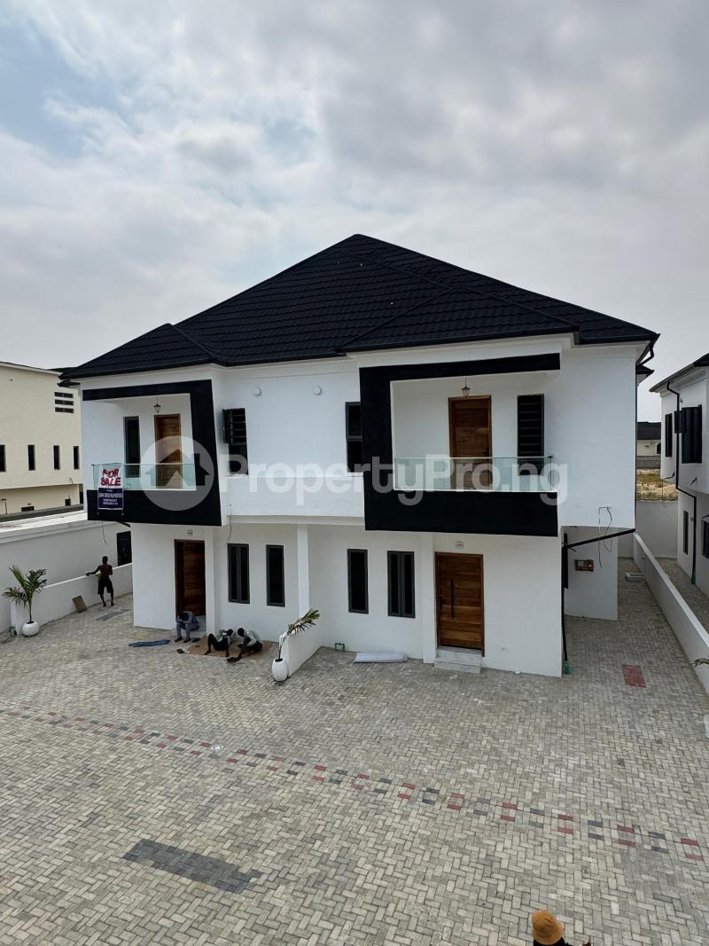 4 bedroom House for sale VGC Lekki Lagos