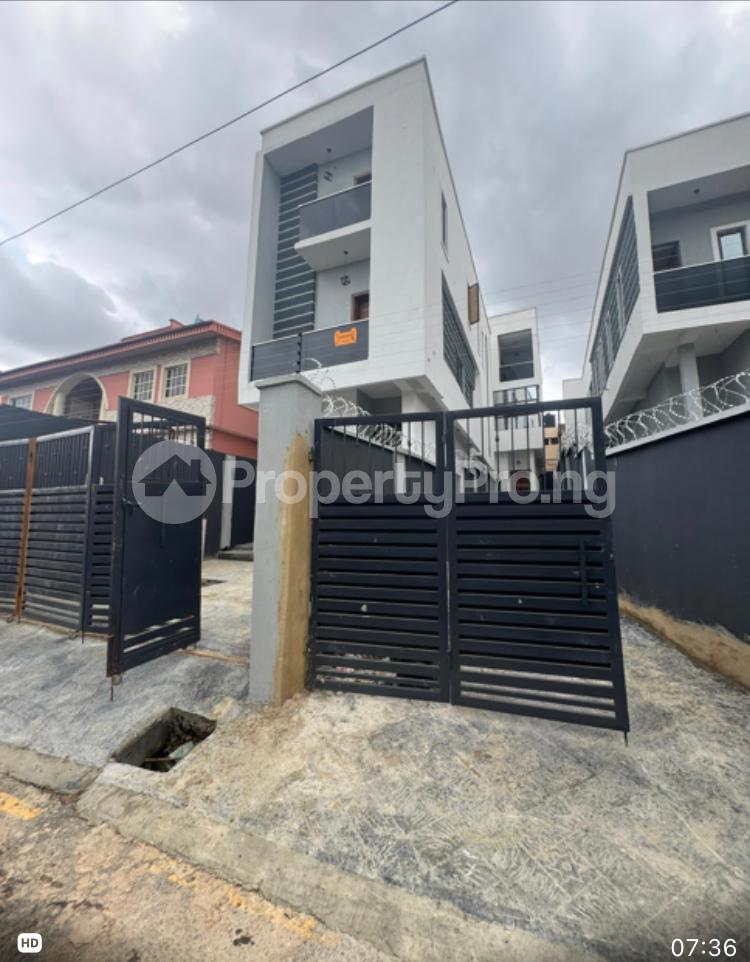 4 bedroom House for sale Magodo GRA Phase 2 Kosofe/Ikosi Lagos