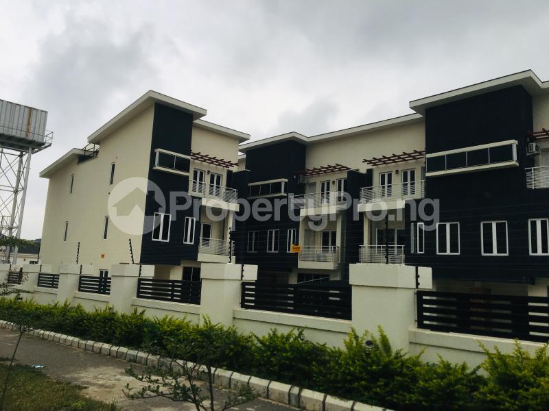 4 bedroom House for sale Guzape Abuja