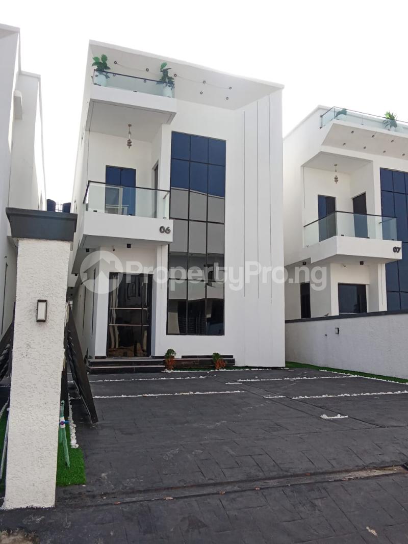 5 bedroom House for sale chevron Lekki Lagos
