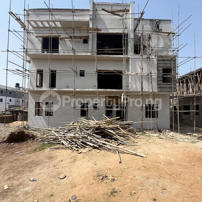 6 bedroom House for sale Jahi Jahi Abuja