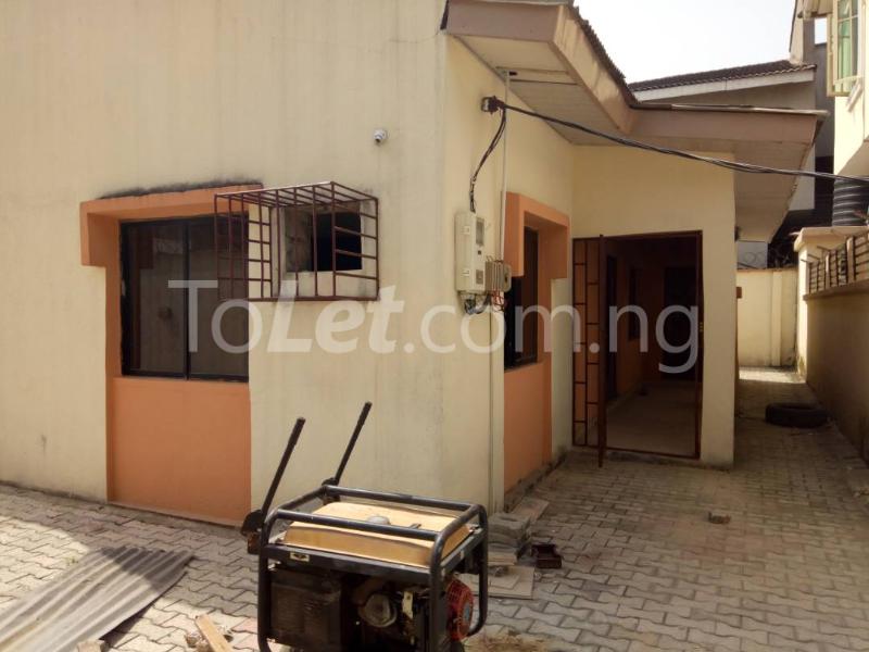 4 bedroom Flat / Apartment for rent   Off Lekki-Epe Expressway Ajah Lagos