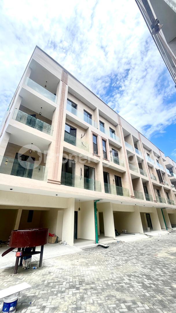 4 bedroom House for rent Location... Lkoyi Bustop Old Lkoyi Estate Old Ikoyi Ikoyi Lagos