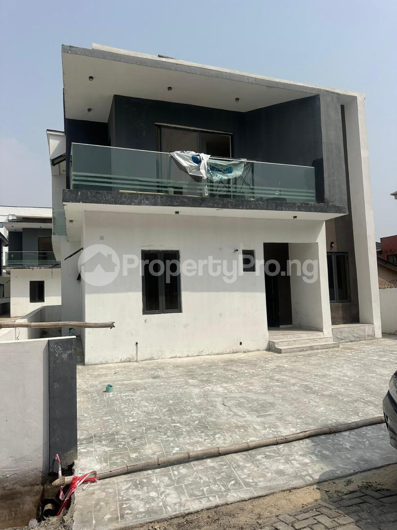 4 bedroom House for sale Ologolo Lekki Lagos
