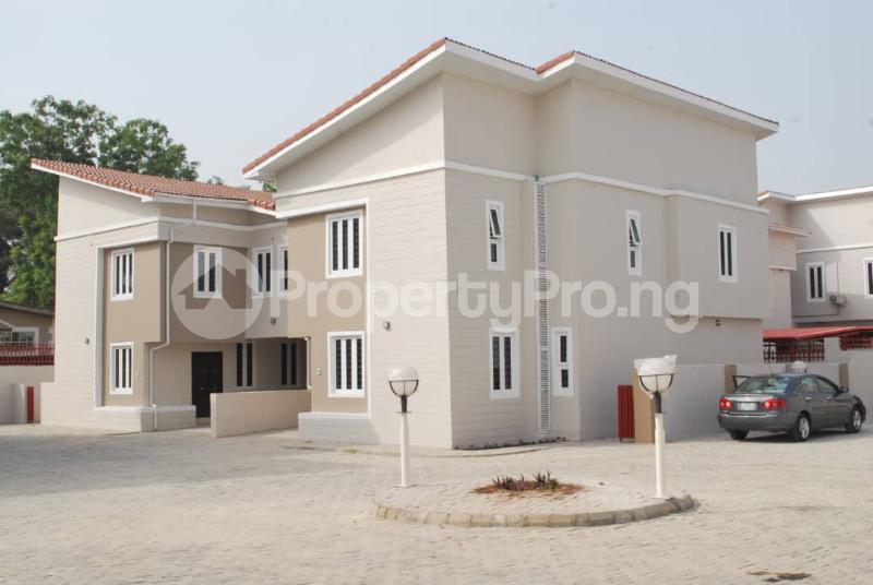 4 bedroom House for sale Maryland Lagos