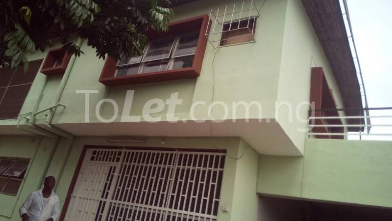 4 bedroom Flat / Apartment for rent Okunola Anna Estate Mende Maryland Lagos
