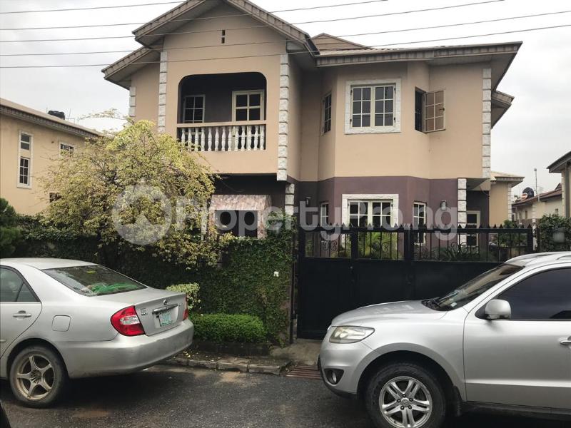 House for sale Soluyi Gbagada Lagos