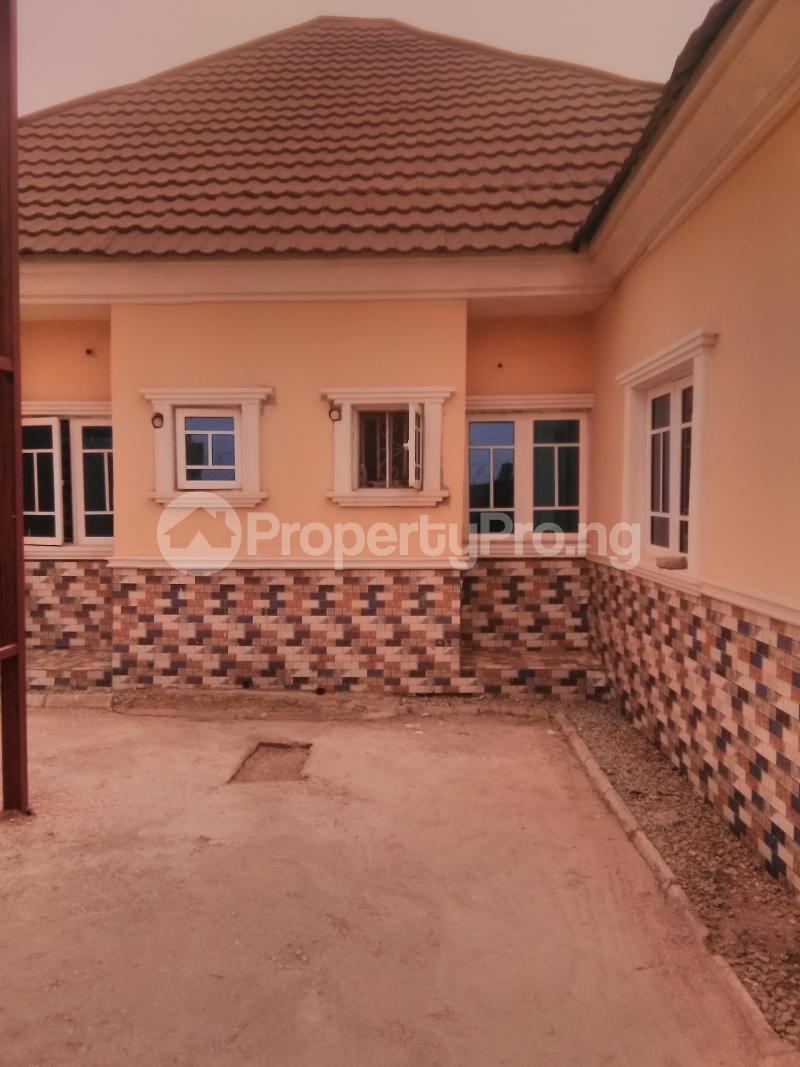 4 bedroom House for sale New Site Axis Lugbe Abuja