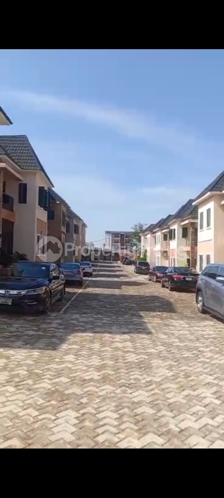 4 bedroom House for sale Durumi Abuja