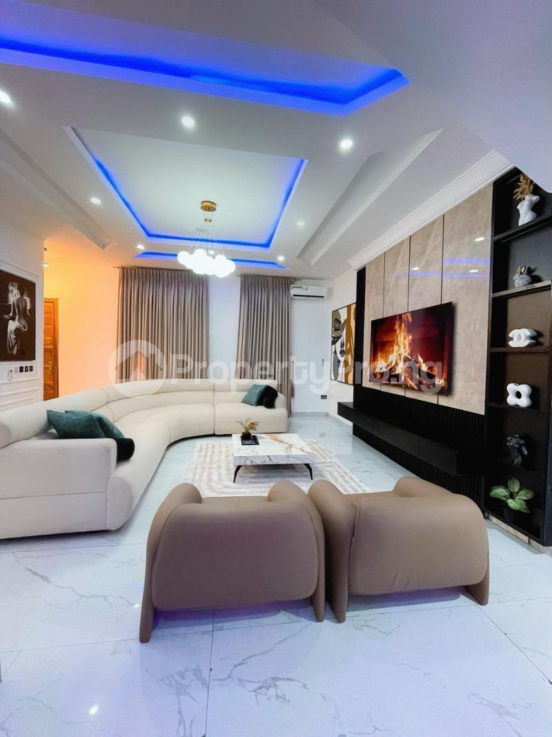 4 bedroom House for shortlet Spring Bay Estate Lekki Lagos