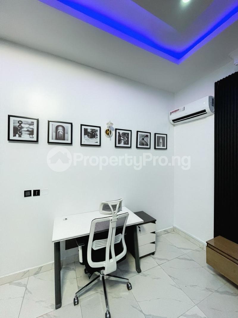 4 bedroom House for shortlet Spring Bay Estate Lekki Lagos