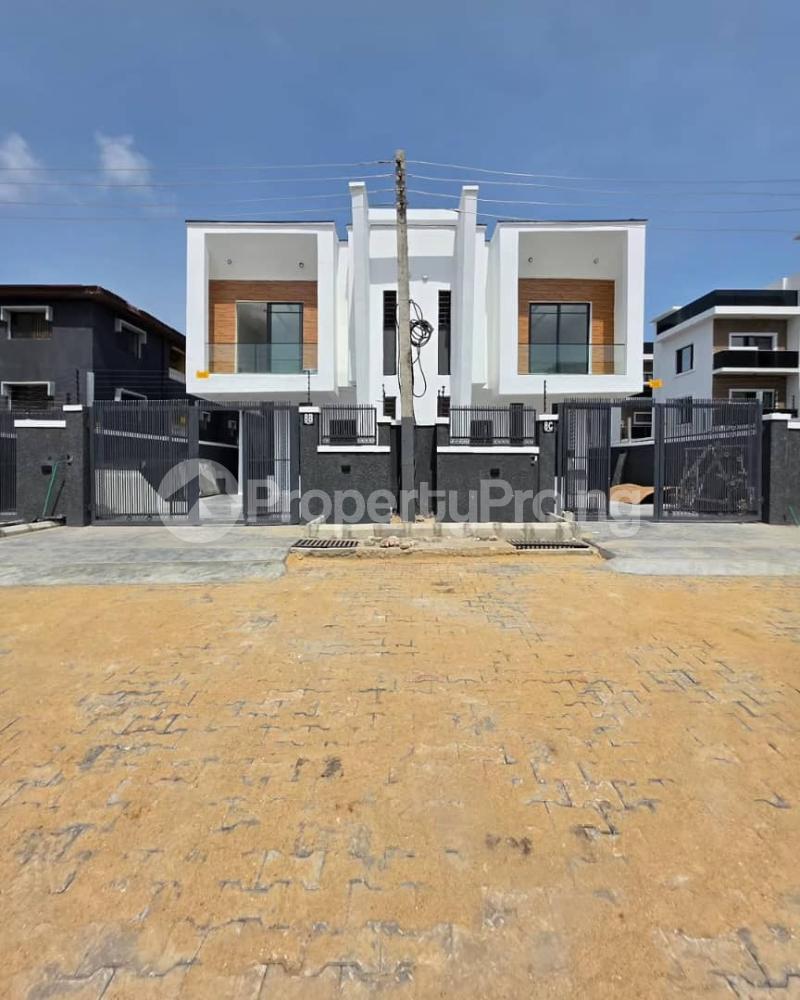 4 bedroom House for sale chevron Lekki Lagos
