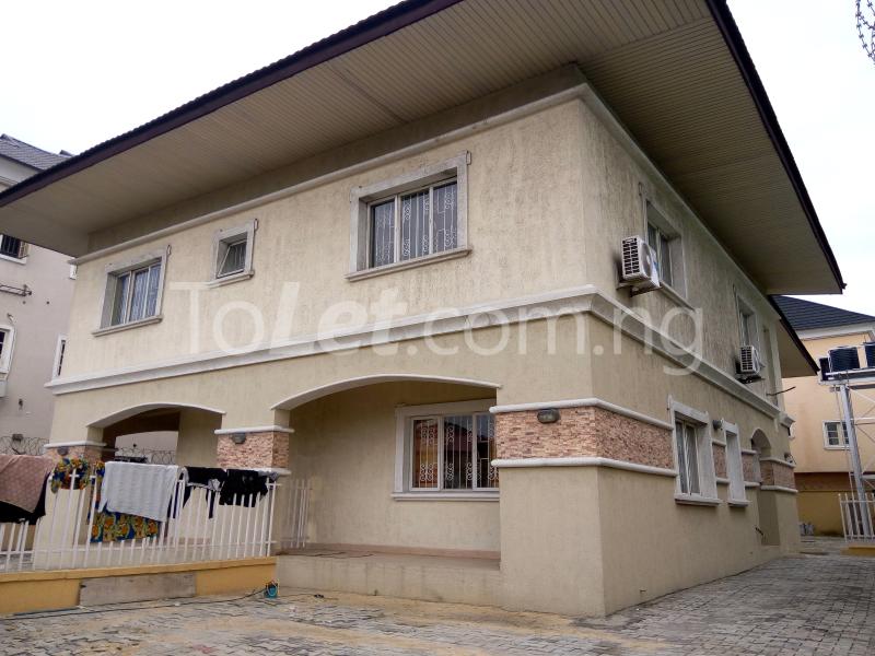 4 bedroom House for rent Behind Shoprite Osapa london Lekki Lagos
