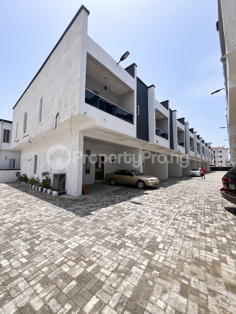 4 bedroom House for rent Ikota Lekki Lagos