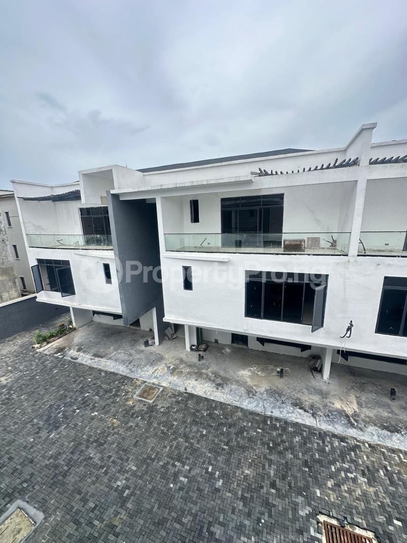 4 bedroom House for sale Lekki Right Lekki Lagos
