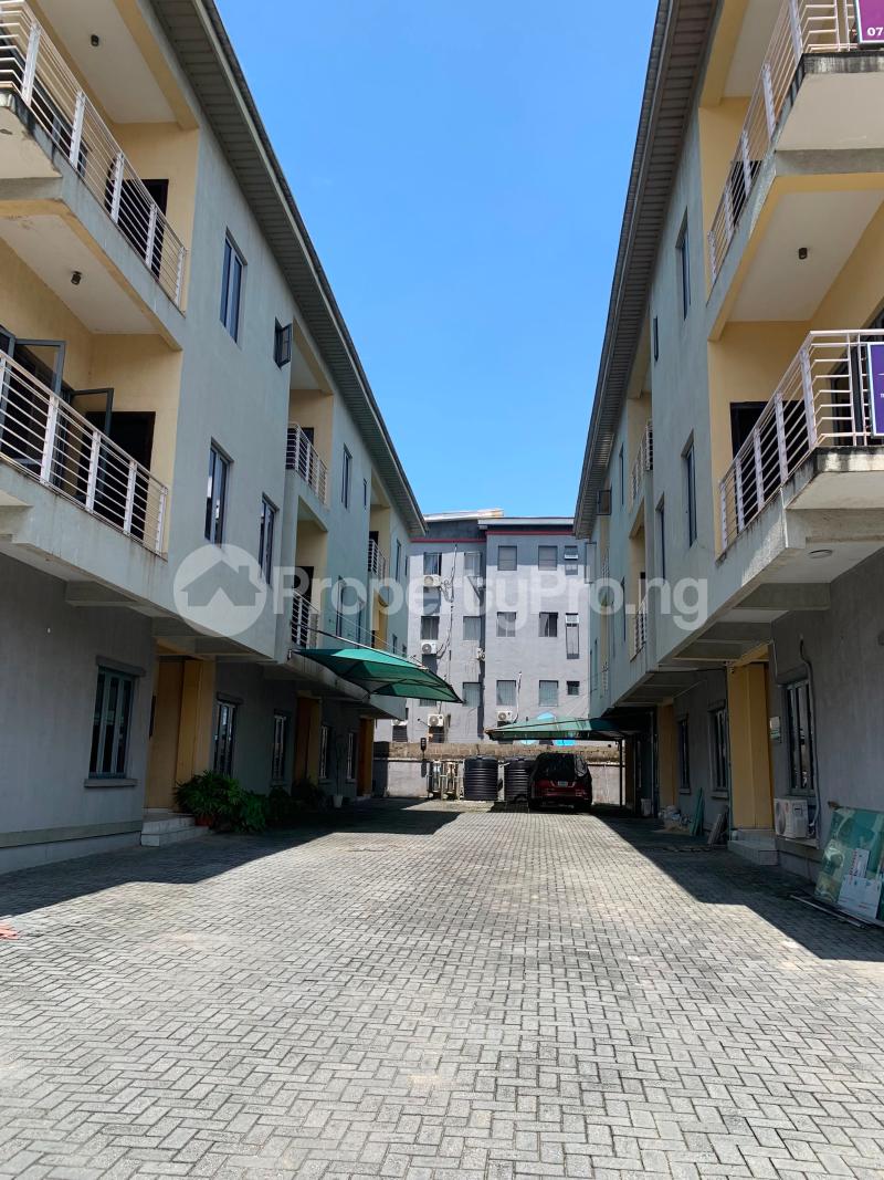4 bedroom House for rent Ikate Lekki Lagos