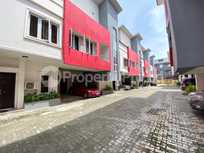 4 bedroom House for rent Ikate Lekki Lagos