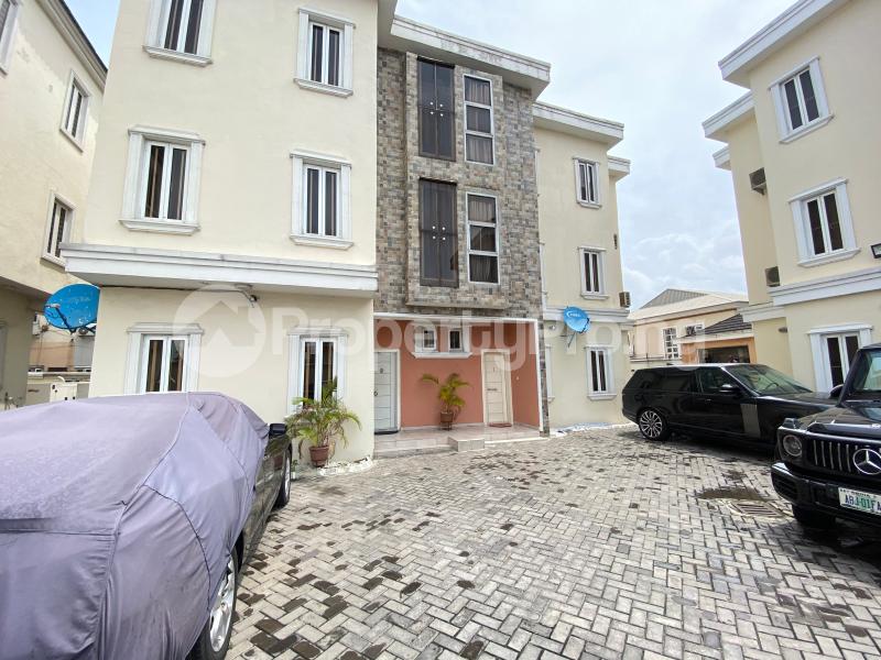 4 bedroom House for rent Ikate Lekki Lagos