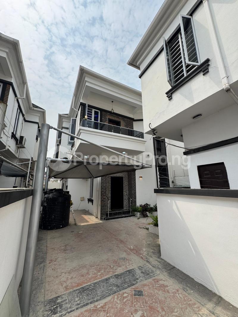 4 bedroom Flat / Apartment for sale Osapa london Lekki Lagos