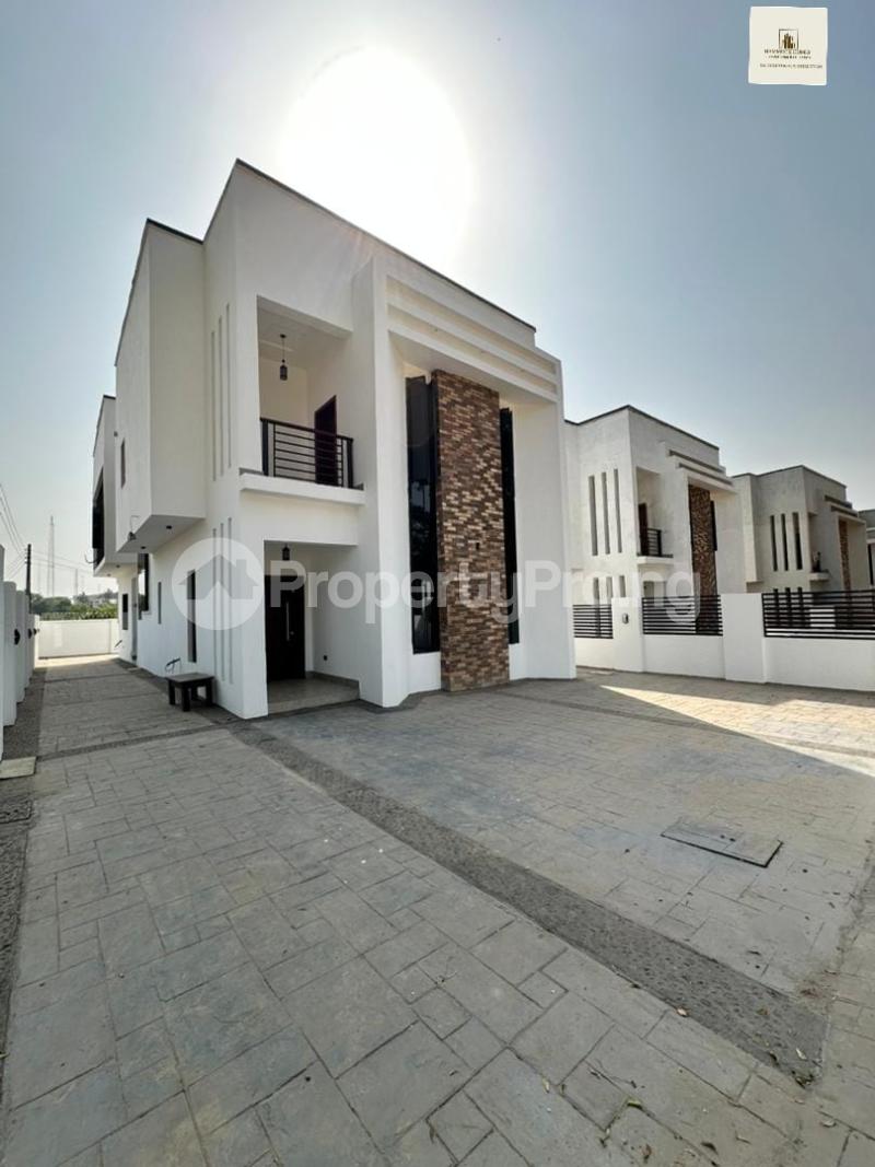 4 bedroom Flat / Apartment for sale Golf Drive Estate (link Reservation Estate), Onireke Gra, Alalubosa Ibadan Oyo