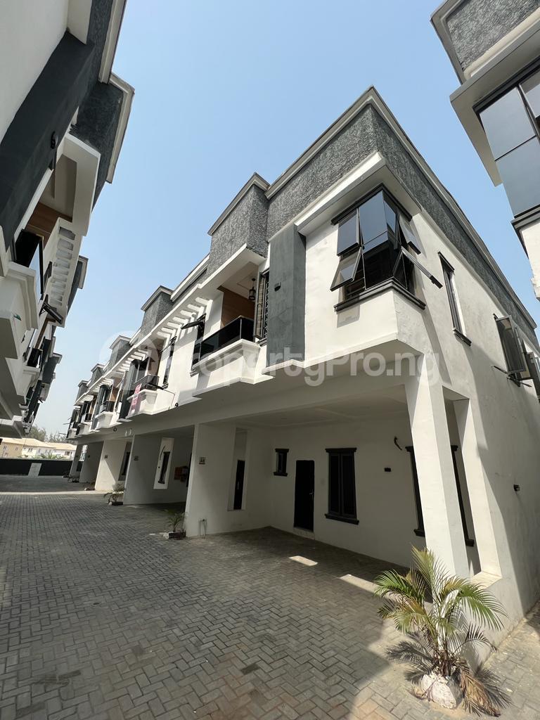4 bedroom House for sale Ikota Lekki Lagos