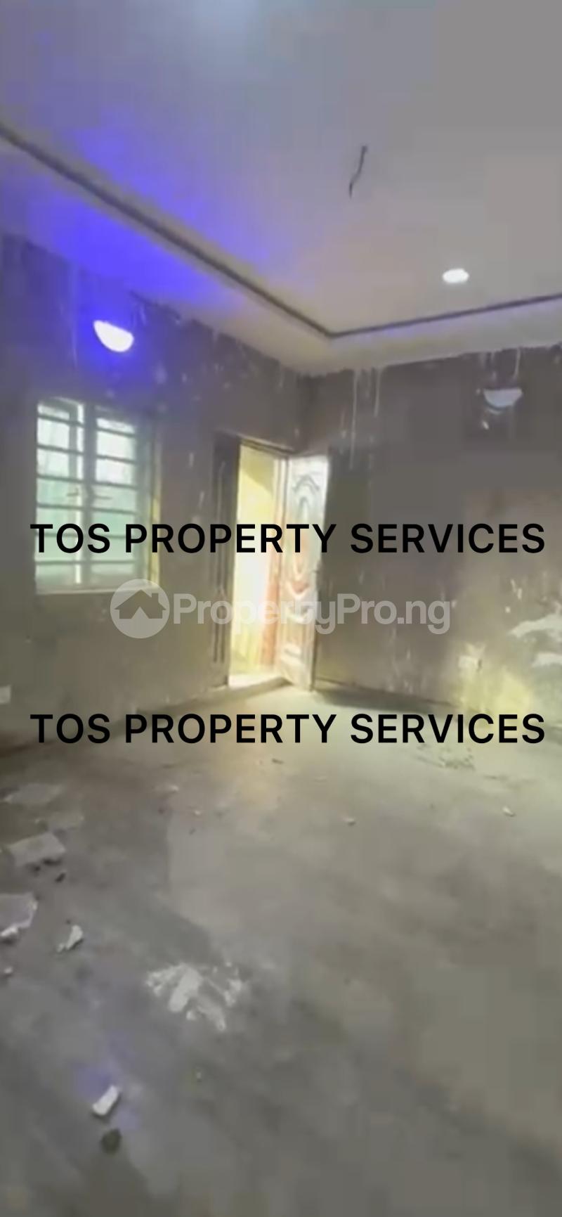 2 bedroom Flat / Apartment for rent Yaba, Lagos. Yaba Lagos