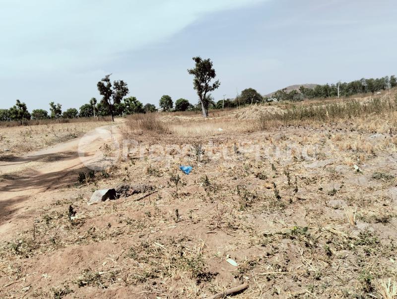 Land for sale Kyami District, Airport Road Gwagwalada Abuja